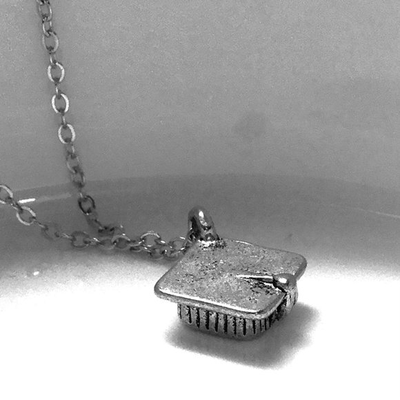 Miniature Graduation Cap Hat Graduate Gift School College Charm Necklace - Picture 1 of 1